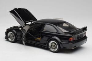 BMW E36 M3 GTR Street Cosmos Schwarz UT Models 1:18 20481 Metall — Bild 5 von 8