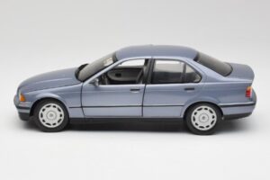 BMW 3-Series E36 Avus Blau UT Models 1:18 180023300 Metall — Bild 4 von 8