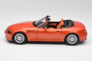 BMW Z3 E36 2.8 Phoenix Orange UT Models 1:18 20442 Metall — Bild 4 von 8