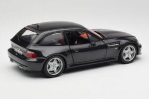 BMW Z3 E36 M Coupe Cosmos Schwarz UT Models 1:18 80439422193 Metall — Bild 3 von 8