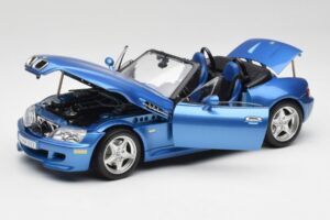 BMW Z3 E36 M Roadster Estoril Blue Bburago 1:18 3349-M1 Metall — Bild 2 von 8
