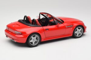 BMW Z3 E36 M Roadster Imola Rot UT Models 1:18 20411 Metall — Bild 3 von 8