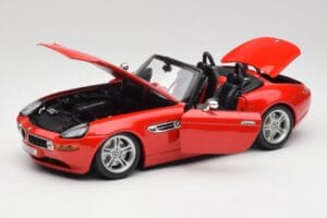 BMW Z8 E52 Rot Bburago 1:18 Z8001 Metall — Bild 2 von 8