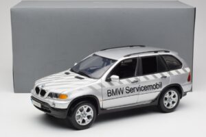 BMW X5 E53 3.0d Service Mobil Kyosho 1:18 80430305646 Metall — Bild 8 von 8