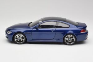 BMW M6 E63 Blau Kyosho 1:18 80430413351 Metall — Bild 4 von 8