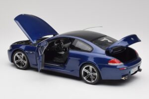 BMW M6 E63 Blau Kyosho 1:18 80430413351 Metall — Bild 5 von 8