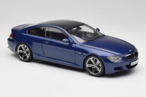 BMW M6 E63 Blau Kyosho 1:18 80430413351 Metall — Bild 6 von 8