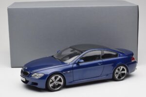 BMW M6 E63 Blau Kyosho 1:18 80430413351 Metall — Bild 8 von 8