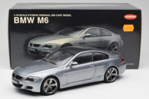 BMW M6 E63 Silver Grau Kyosho 1:18 08703GR Metall — Bild 8 von 8