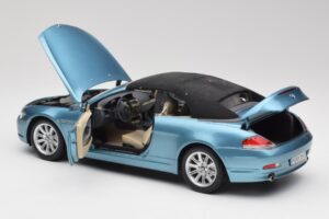 BMW 6 E64 Cabriolet Hellblau Kyosho 1:18 80430153440 Metall — Bild 5 von 8