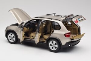 BMW X5 E70 4.8i Platinum Bronze Metallic Kyosho 1:18 80430413413 Metall — Bild 5 von 8