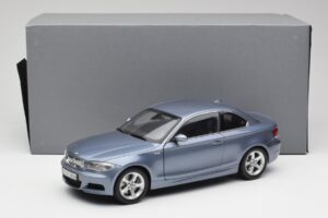 BMW 1 E82 Coupe Blau Kyosho 1:18 80430427065 Metall — Bild 8 von 8