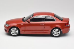 BMW 1 E82 Coupe Orange Kyosho 1:18 80430427064 Metall — Bild 4 von 8