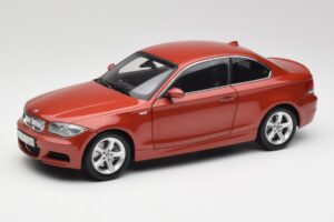 BMW 1 E82 Coupe Orange Kyosho 1:18 80430427064 Metall