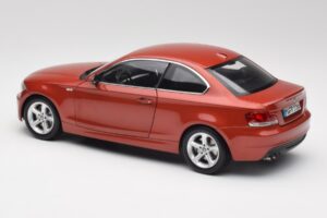 BMW 1 E82 Coupe Orange Kyosho 1:18 80430427064 Metall — Bild 7 von 8