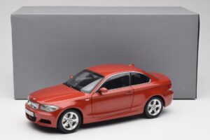 BMW 1 E82 Coupe Orange Kyosho 1:18 80430427064 Metall — Bild 8 von 8