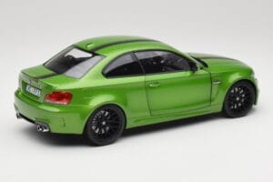 BMW 1er E82 Coupe Taiga Green Metallic Minichamps 1:18 110020024 Metall — Bild 3 von 8