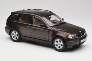 BMW X3 E83 3.0d Dunkelbraun Metallic Kyosho 1:18 80430300736 Metall — Bild 6 von 8