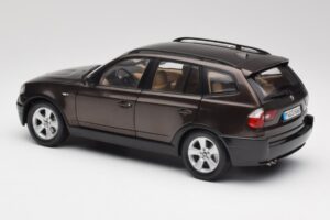 BMW X3 E83 3.0d Dunkelbraun Metallic Kyosho 1:18 80430300736 Metall — Bild 7 von 8