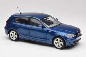 BMW 1 E87 Sydney Blau Kyosho 1:18 80430308600 Metall — Bild 6 von 8