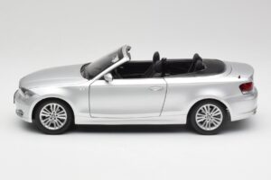 BMW 135i E88 Cabriolet Titan Silber Kyosho 1:18 80430427021 Metall — Bild 4 von 8