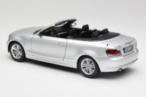 BMW 135i E88 Cabriolet Titan Silber Kyosho 1:18 80430427021 Metall — Bild 7 von 8