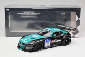 BMW Z4 E89 GT3 BMW Team Vita4one #18 J. Klingmann / M. Wittmann ADAC 24 Hours Nurburgring 2012 Minichamps 1:18 151122318 Meta — Bild 6 von 6