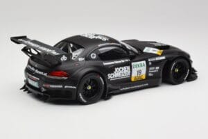 BMW Z4 E89 GT3 #19 Pixum C. Hurtgen / D. Baumann Spa 24 Hours Winner 2013 Minichamps 1:18 151132399 Metall — Bild 2 von 6