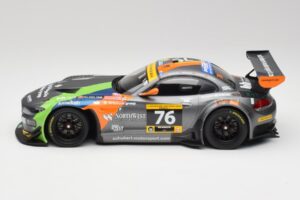BMW Z4 E89 GT3 #76 Schubert Motorsport Dubai 24 Hours 2014 Minichamps 1:18 151142376 Metall — Bild 3 von 6