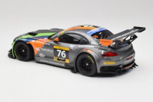BMW Z4 E89 GT3 #76 Schubert Motorsport Dubai 24 Hours 2014 Minichamps 1:18 151142376 Metall — Bild 5 von 6