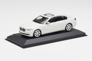 BMW 750Li F02 Weiß Minichamps 1:43 80420445201 Metall — Bild 2 von 5
