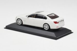 BMW 750Li F02 Weiß Minichamps 1:43 80420445201 Metall — Bild 3 von 5