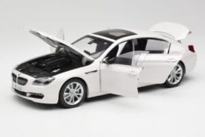 BMW 6 F06 Gran Coupe Mineral Weiß Paragon 1:18 80432218741 Metall — Bild 2 von 8