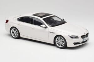 BMW 6 F06 Gran Coupe Mineral Weiß Paragon 1:18 80432218741 Metall — Bild 6 von 8