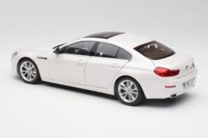 BMW 6 F06 Gran Coupe Mineral Weiß Paragon 1:18 80432218741 Metall — Bild 7 von 8