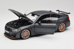 BMW M4 F82 GTS Frozen Grau Minichamps 1:18 80432411555 Metall — Bild 2 von 8