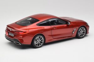 BMW M850i G15 Orange Metallic Norev 1:18 183285 Metall — Bild 3 von 8