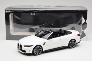 BMW M4 G82 Cabriolet Alpine White Minichamps 1:18 155021031 Metall — Bild 6 von 6