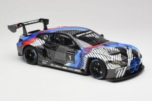 BMW M4 GT3 G82 #1 Test Version 2021 Minichamps 1:18 113222003 Metall — Bild 6 von 8