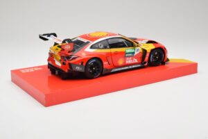 BMW M4 GT3 G82 #31 S. van der Linde Team Schubert DTM Champion 2022 Minichamps 1:18 113222331 Metall — Bild 3 von 8