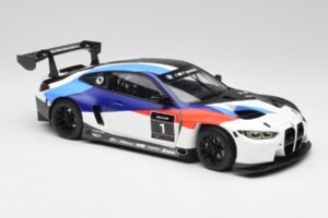 BMW M4 GT3 Presentation Car 2021 Minichamps 1:18 155212000 Metall — Bild 4 von 6
