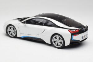 BMW i8 Crystal Weiß Paragon 1:18 80432336841 Metall — Bild 7 von 8