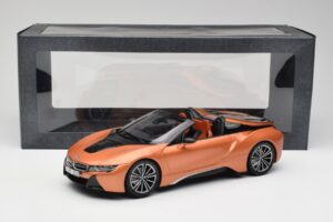 BMW i8 Roadster E-Kupfer Minichamps 1:18 80432454784 Metall — Bild 6 von 6