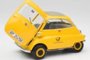 BMW Isetta 250 Deutsche Bundespost Revell 1:18 925 Metall — Bild 2 von 8