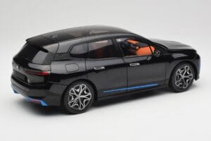 BMW iX Sapphire Black Minichamps 1:18 110023101 Metall — Bild 3 von 8