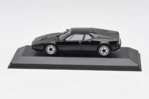 BMW M1 Schwarz Minichamps 1:43 940025021 Metall