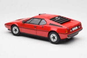 BMW M1 Rot Norev 1:18 183220 Metall — Bild 7 von 8