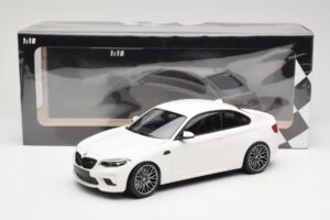 BMW M2 Competition F87 Weiß Minichamps 1:18 155028000 Metall — Bild 6 von 6