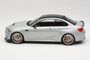 BMW M2 CS F87 Silber mit goldenen Felgen Minichamps 1:18 155021028 Metall — Bild 3 von 6