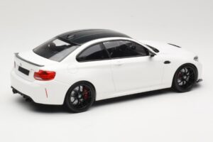 BMW M2 CS F87 Weiß mit schwarzen Felgen Minichamps 1:18 155021025 Metall — Bild 2 von 6
